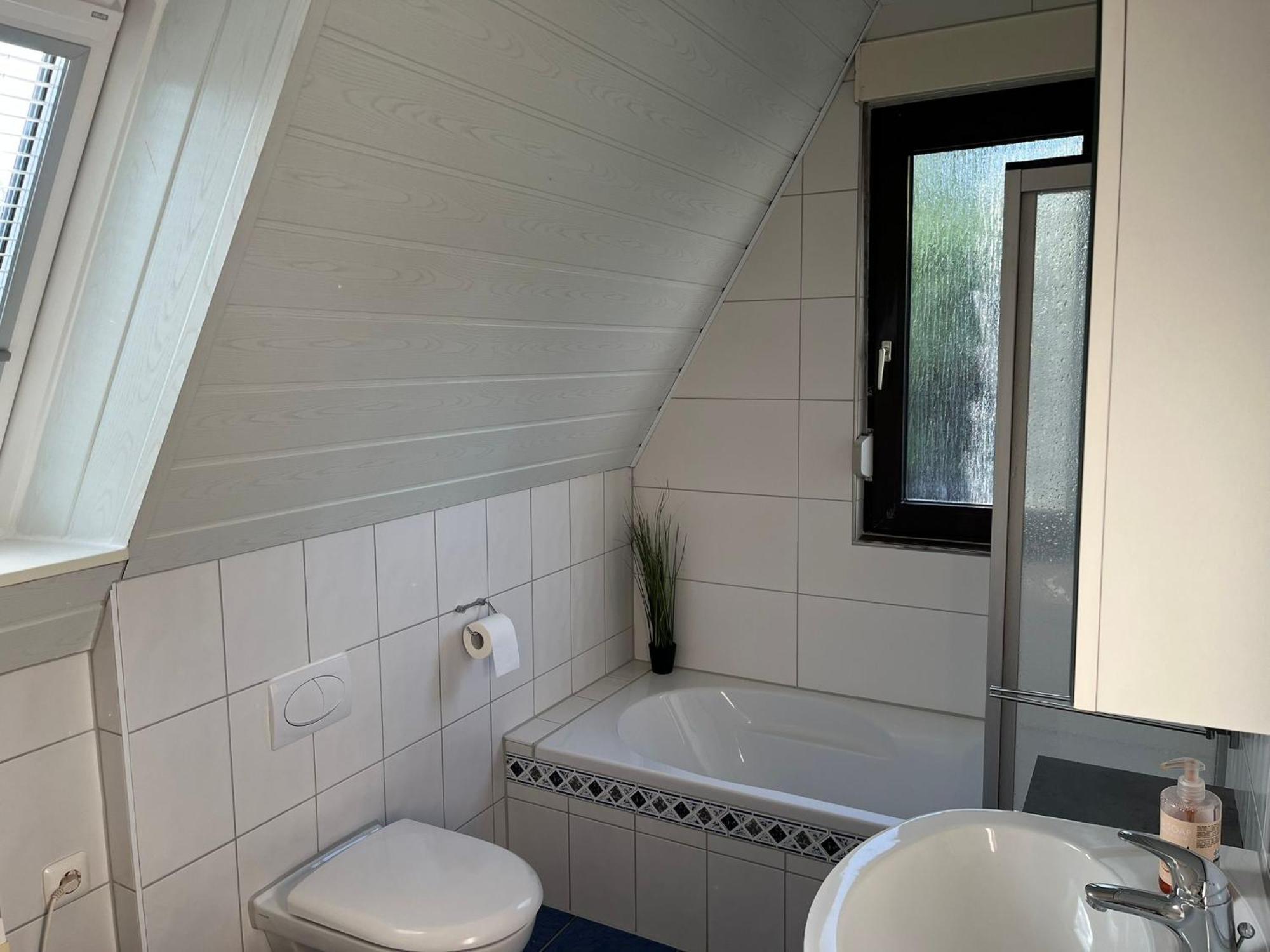 Ferienhaus Kiebitz Bedekaspel エクステリア 写真